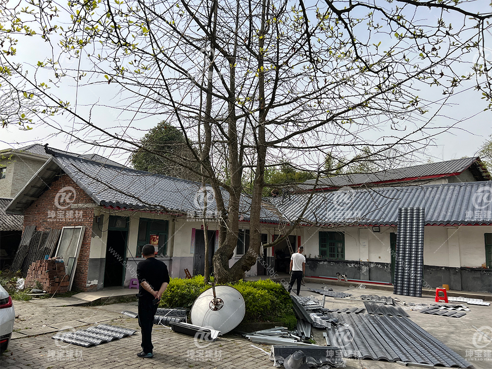 100-200平方房子鋪多少合成樹脂瓦？總費(fèi)用多少錢？